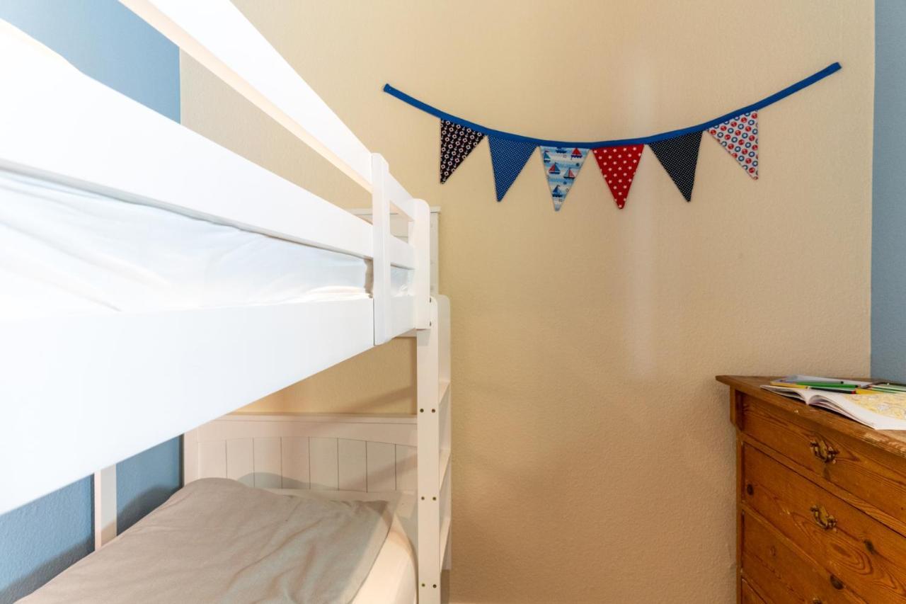 Apartamento Aquamarina 17 *